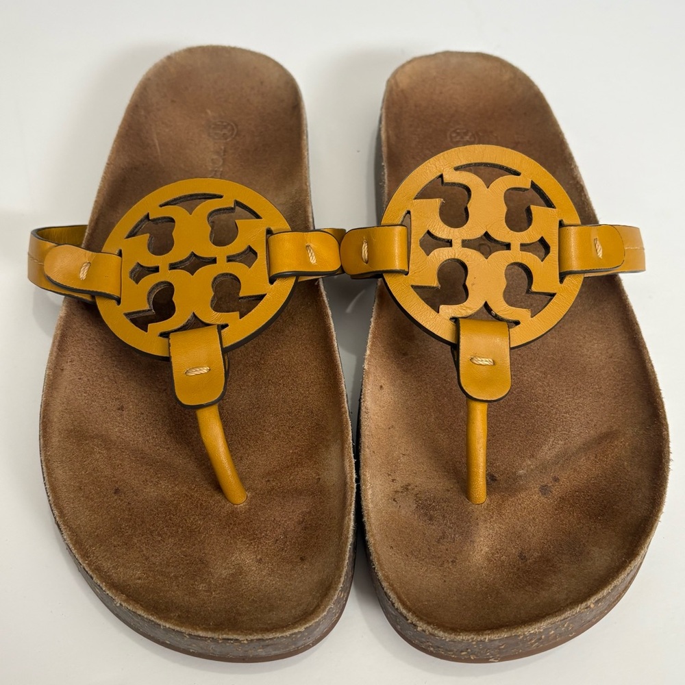 Tory Burch Cloud Leather Thong Sandals Honey Yellow Womens Size 7.5 - Picture 2 of 6